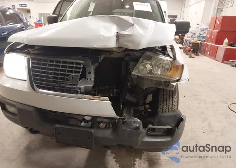 2004 Ford Expedition Nbx/Xlt z USA, uszkodzony, nr VIN 1FMPU16L54LB10990